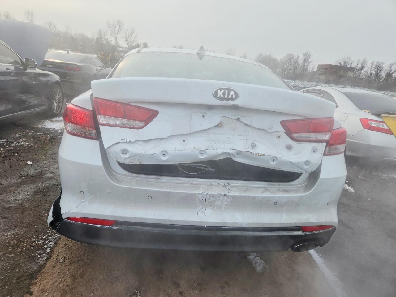2018 KIA OPTIMA LX photo 6
