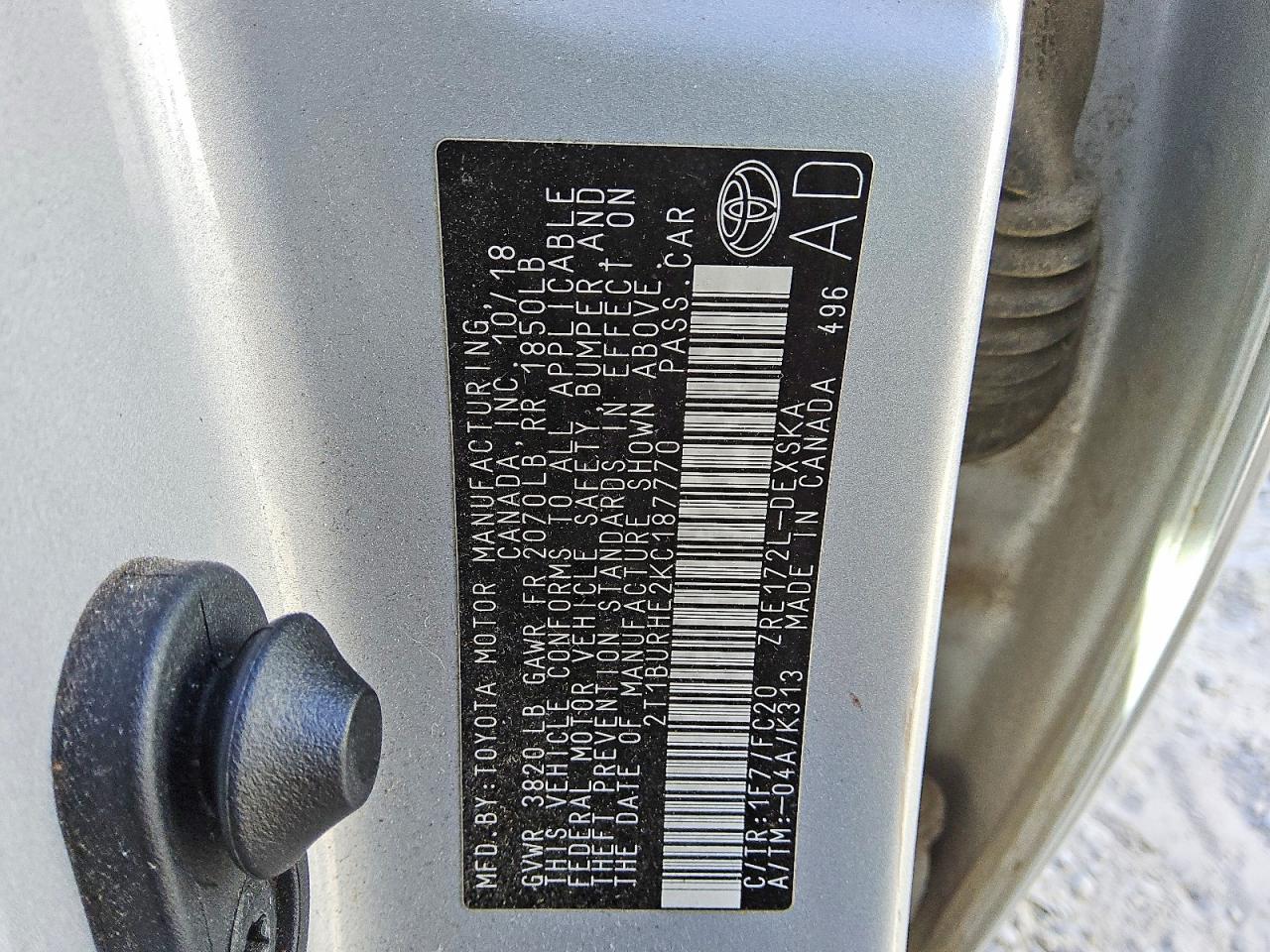 2019 TOYOTA COROLLA L photo 12