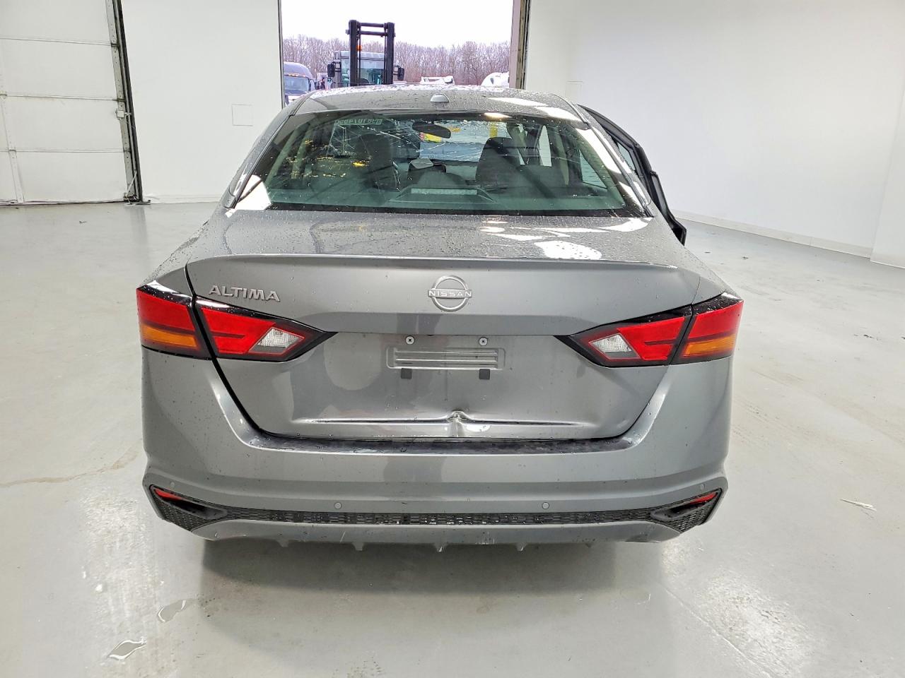 2025 NISSAN ALTIMA SV photo 6