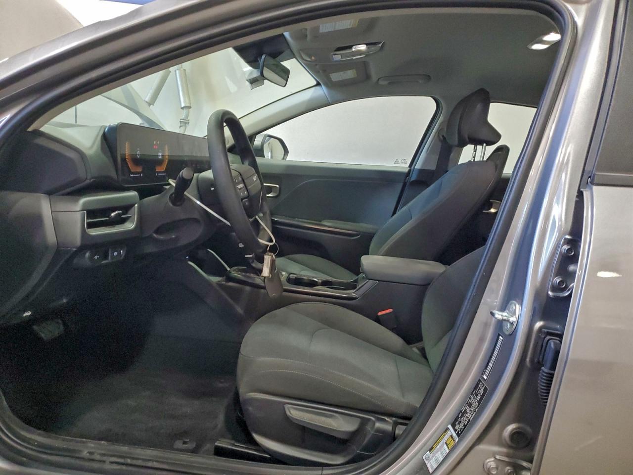 2025 KIA K4 LX photo 7