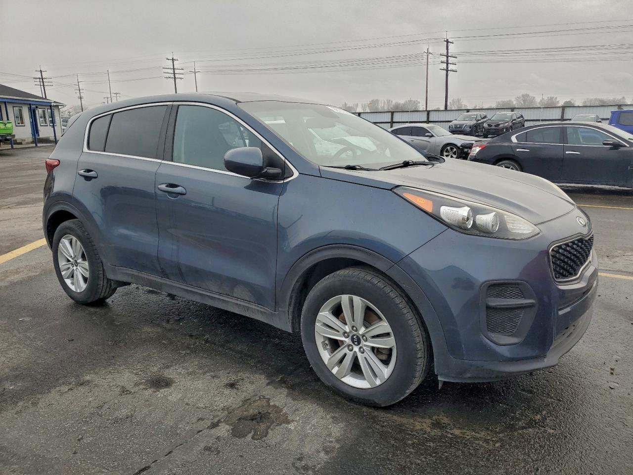 2017 KIA SPORTAGE LX photo 4