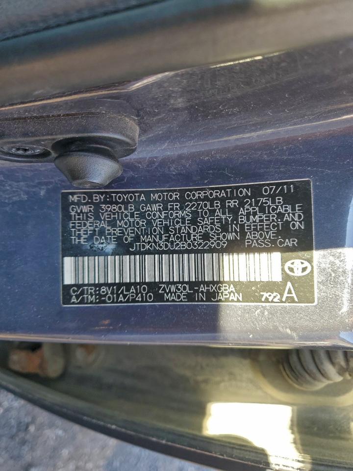 2011 TOYOTA PRIUS photo 12