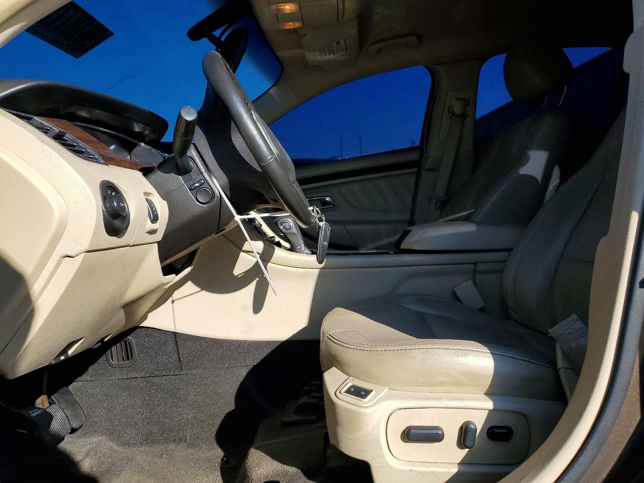 2015 FORD TAURUS LIMITED photo 7
