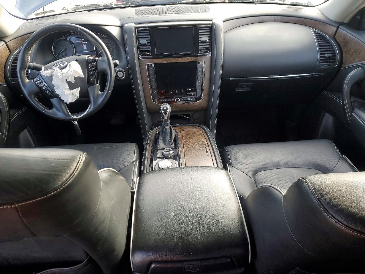 2021 INFINITI QX80 LUXE photo 8