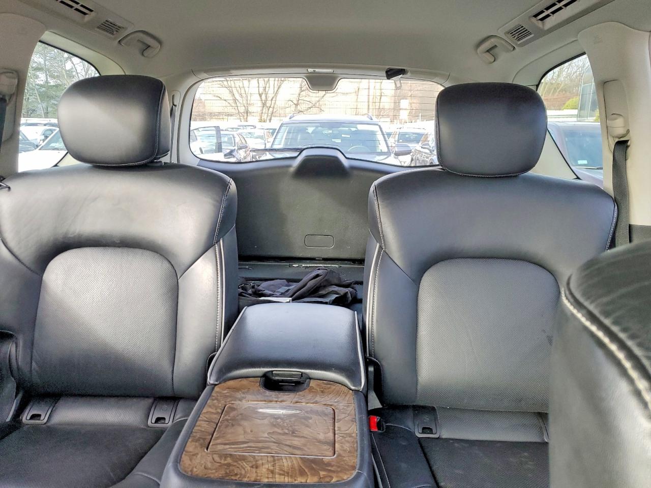 2021 INFINITI QX80 LUXE photo 10