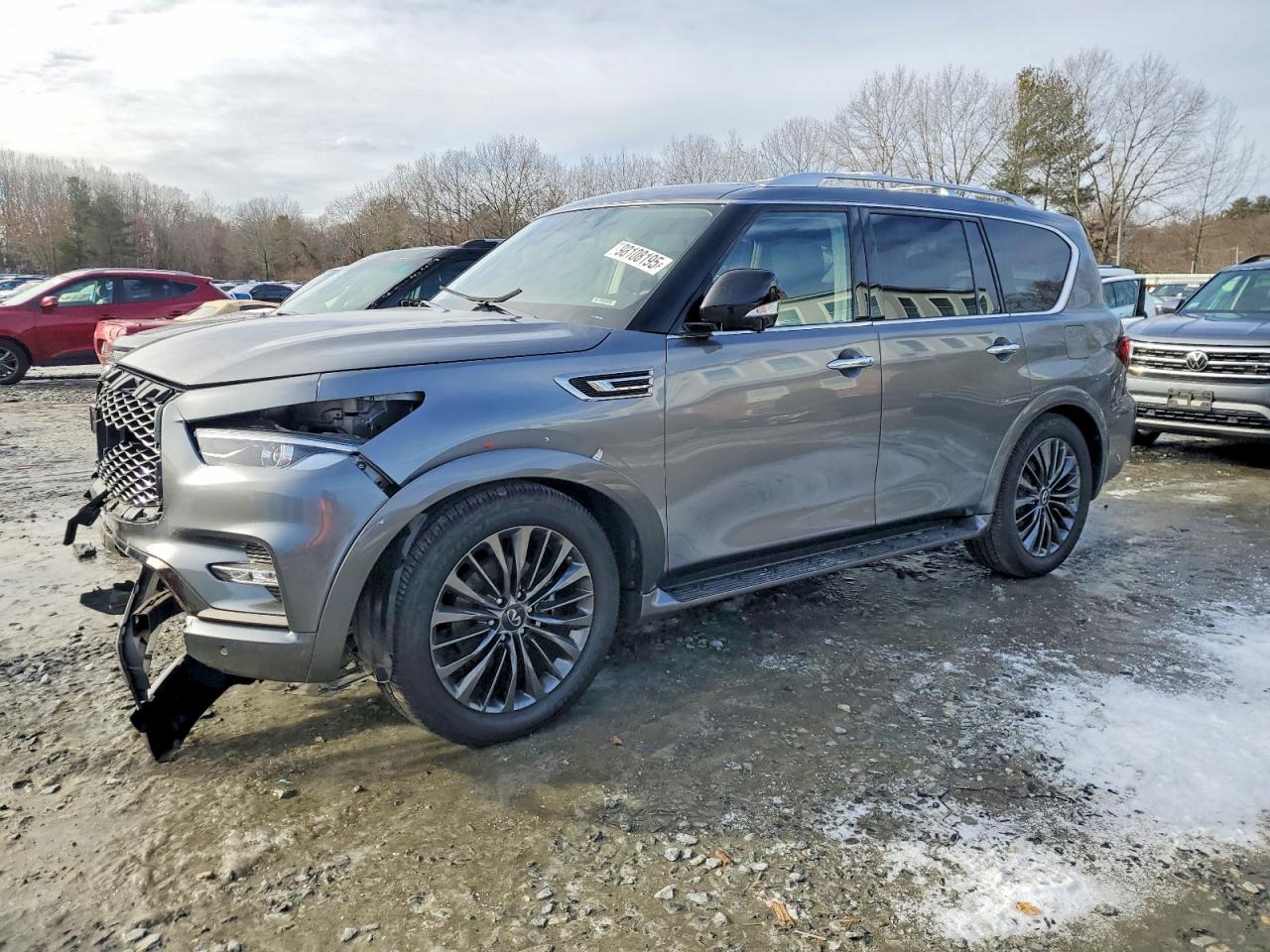 2021 INFINITI QX80