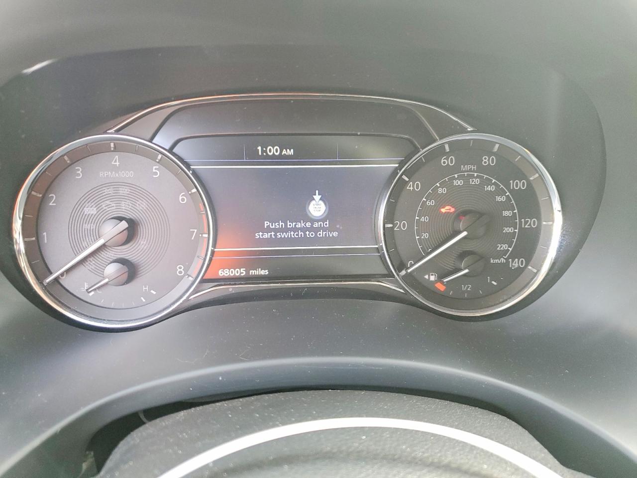 2021 INFINITI QX80 LUXE photo 9