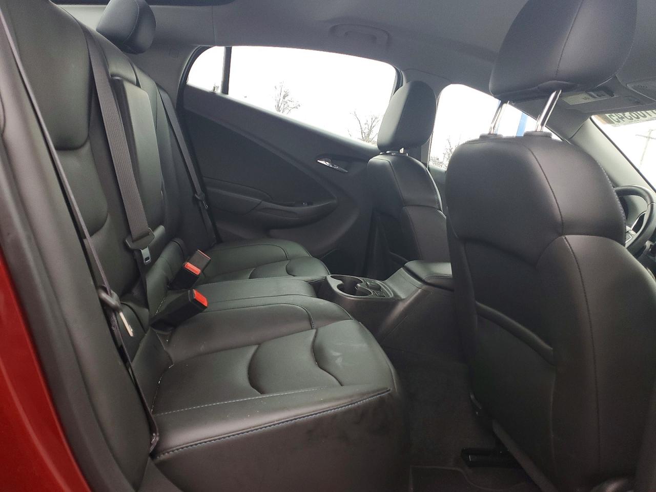 2017 CHEVROLET VOLT PREMIER photo 11