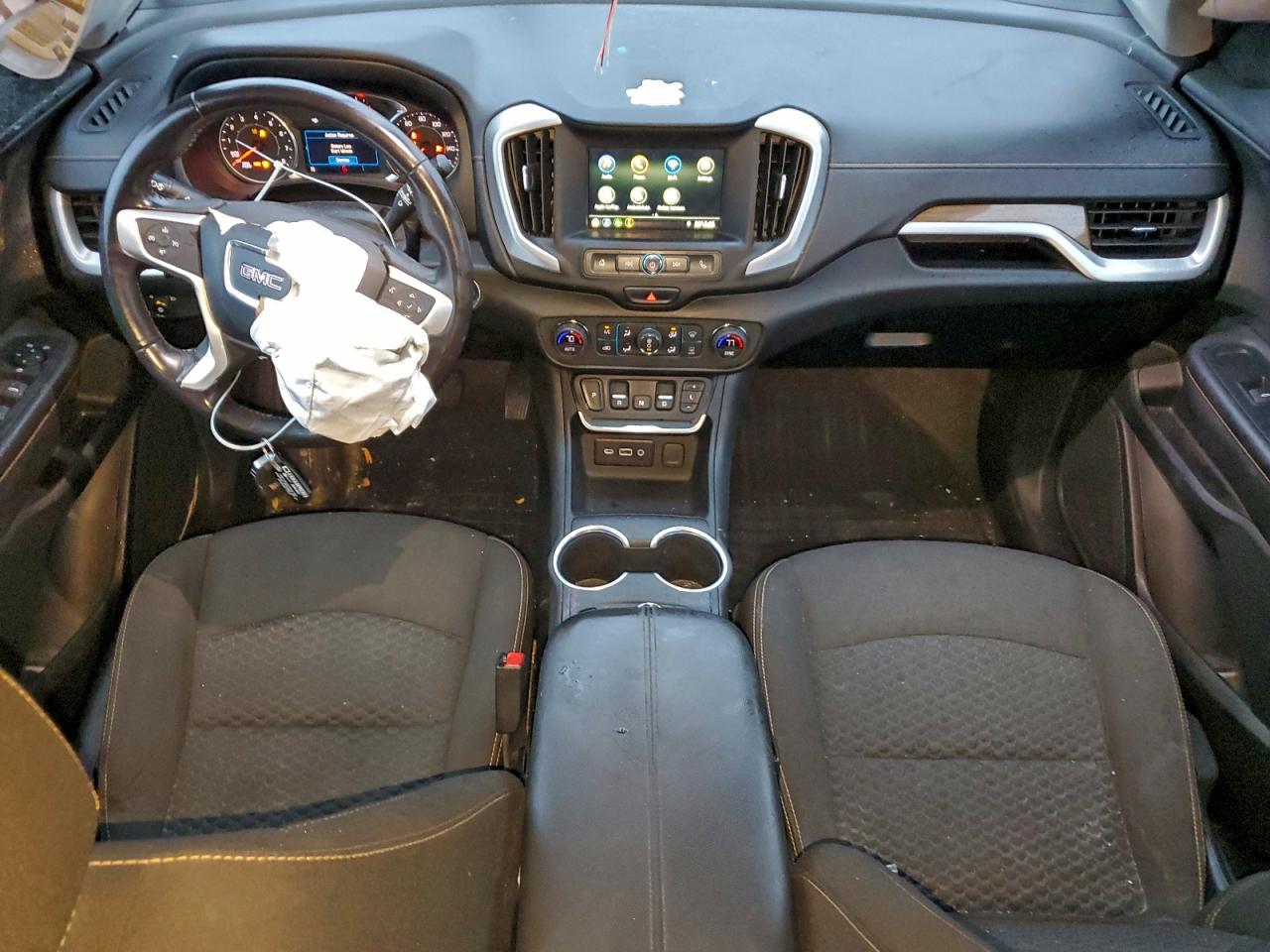 2019 GMC TERRAIN SLE photo 8
