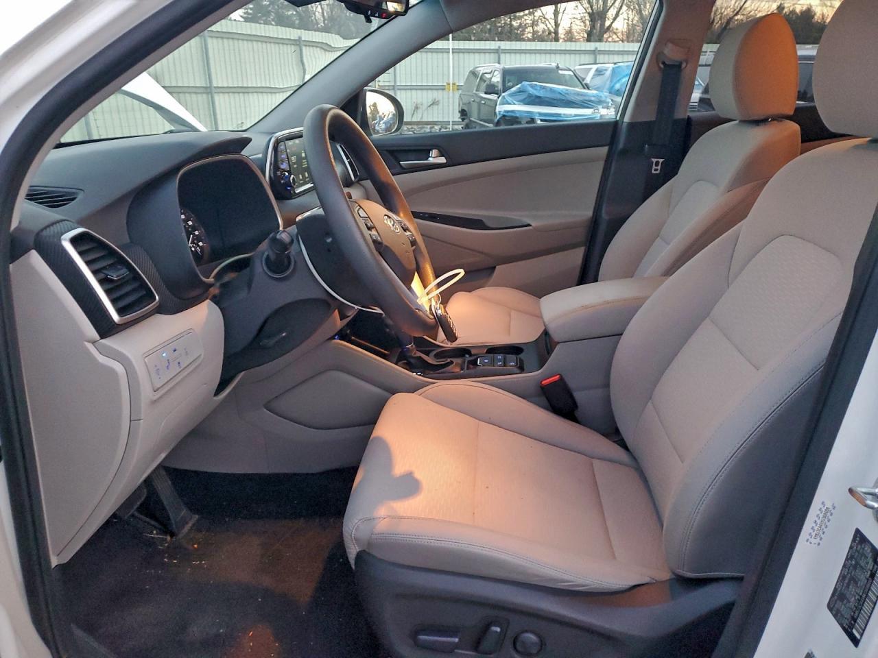 2021 HYUNDAI TUCSON LIMITED photo 7