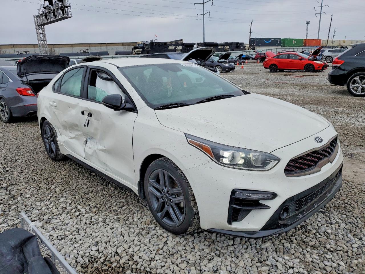 2021 KIA FORTE GT LINE photo 4