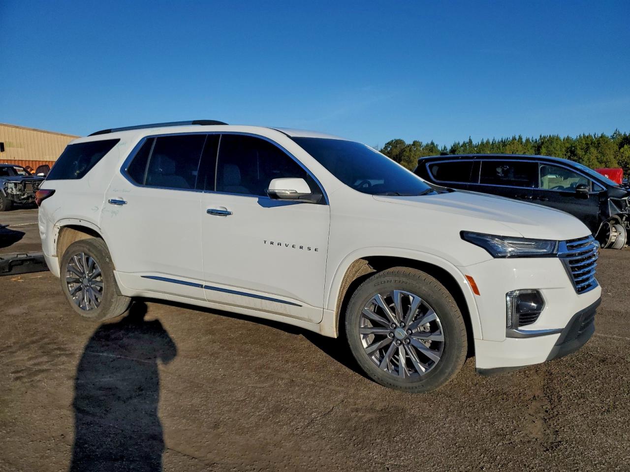 2023 CHEVROLET TRAVERSE PREMIER photo 4