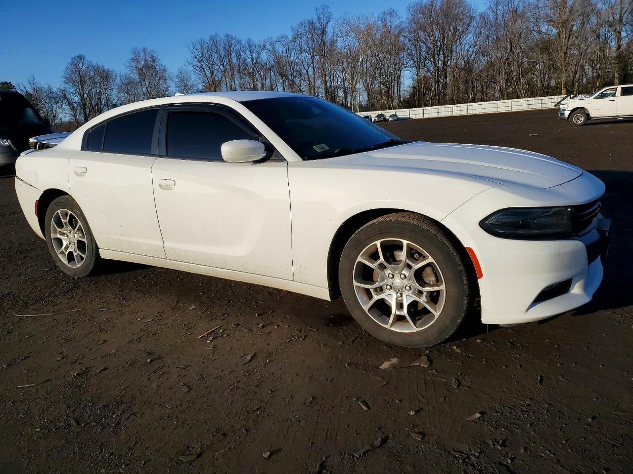 2016 DODGE CHARGER SXT photo 4