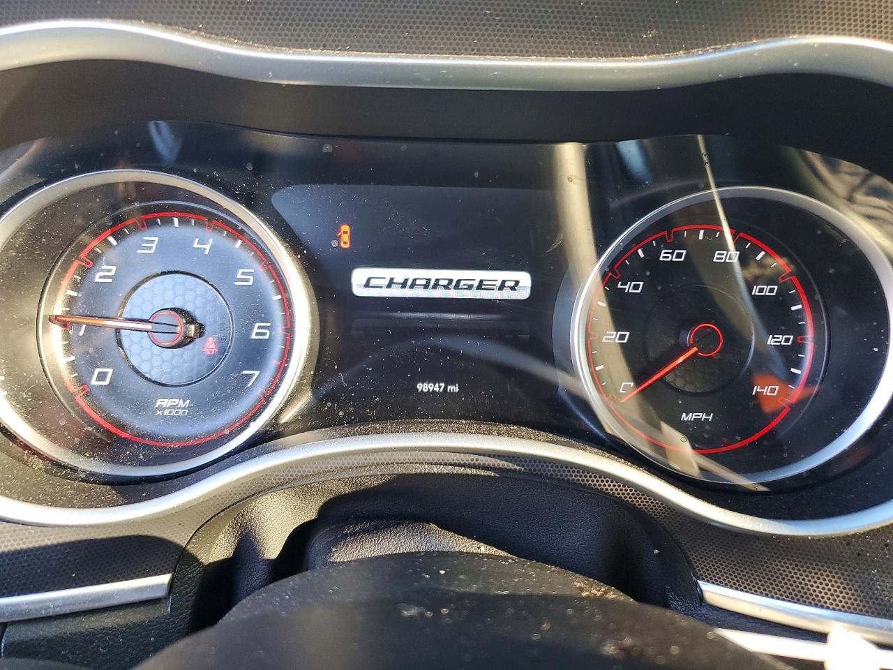 2016 DODGE CHARGER SXT photo 9