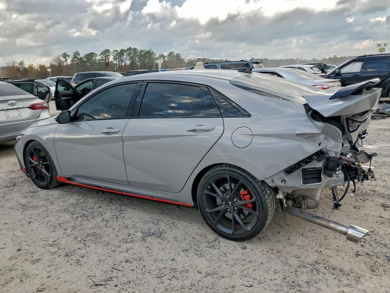 2025 HYUNDAI ELANTRA N photo 2