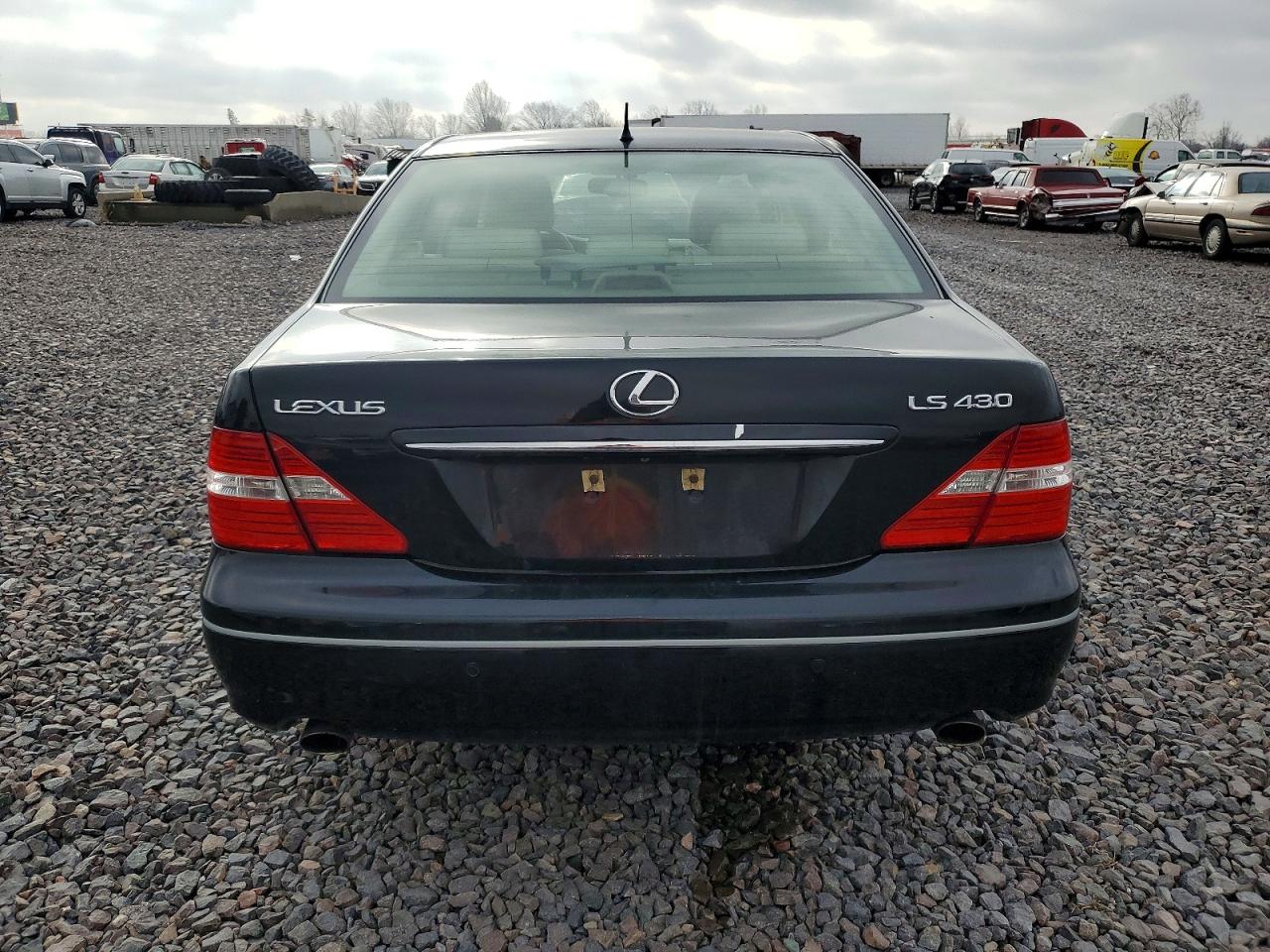 2004 LEXUS LS 430 photo 6