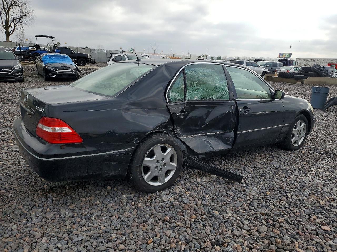 2004 LEXUS LS 430 photo 3