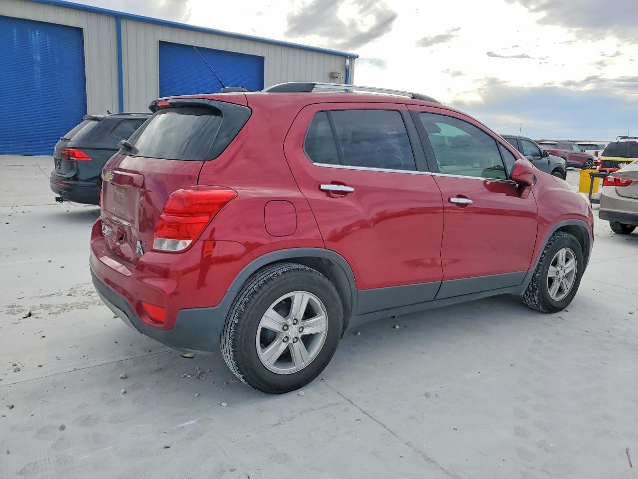 2019 CHEVROLET TRAX 1LT photo 3