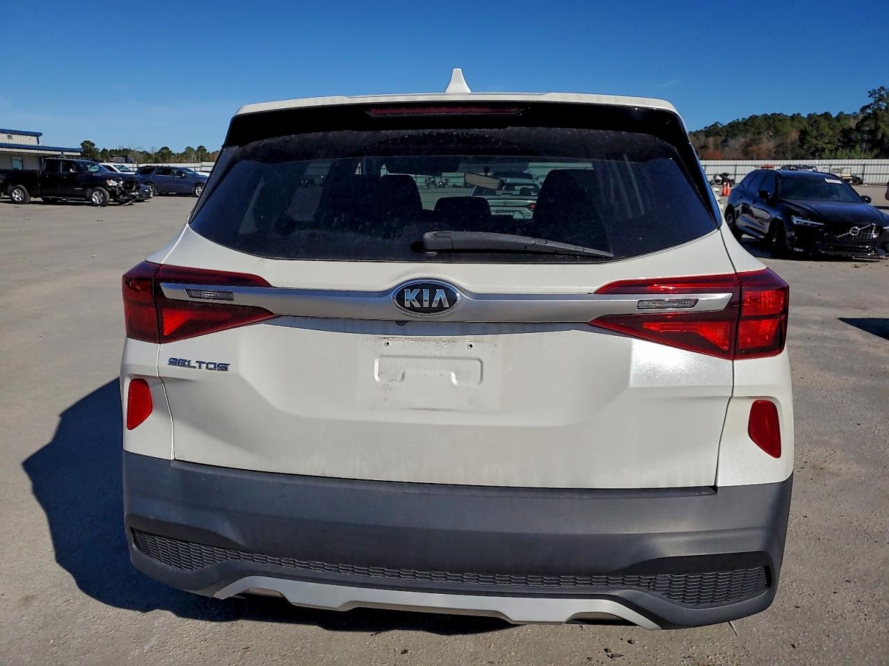 2021 KIA SELTOS LX photo 6