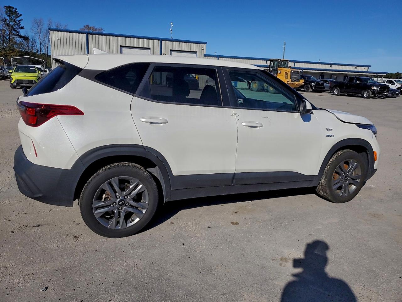 2021 KIA SELTOS LX photo 3