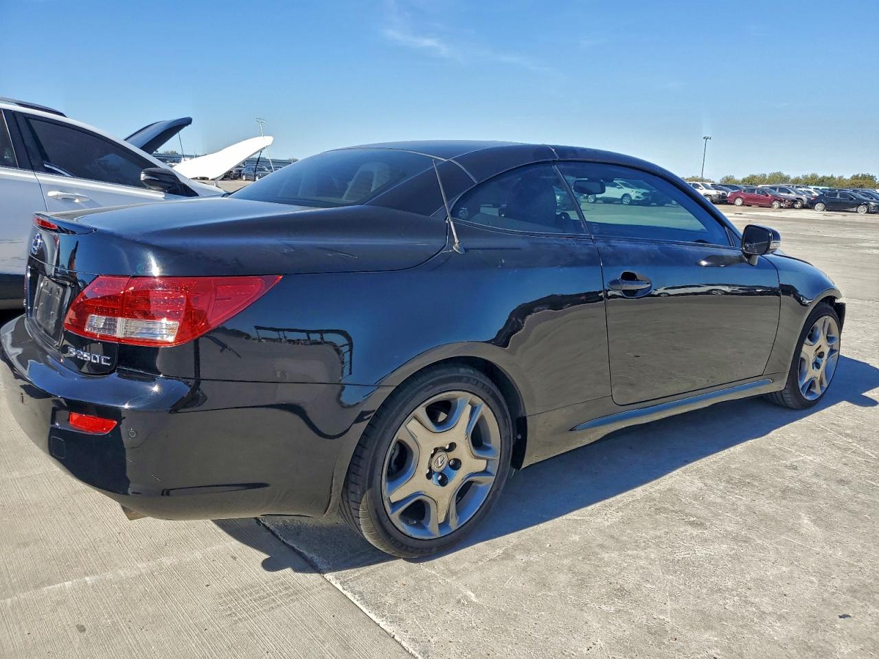 2010 LEXUS IS 250 photo 3