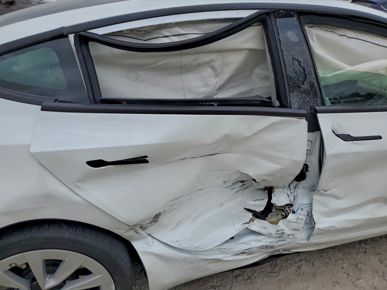 2023 TESLA MODEL 3 photo 10