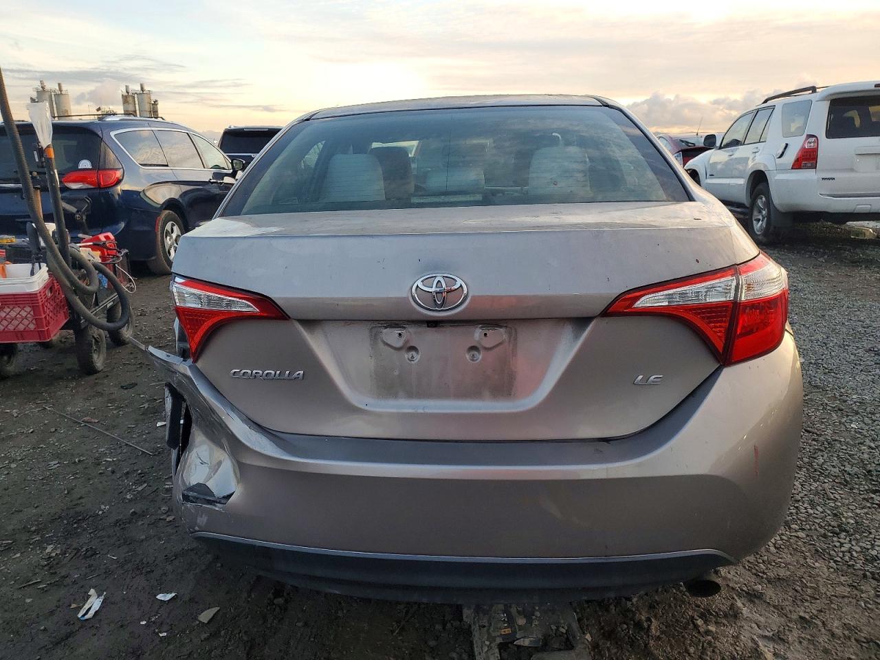 2016 TOYOTA COROLLA L photo 6