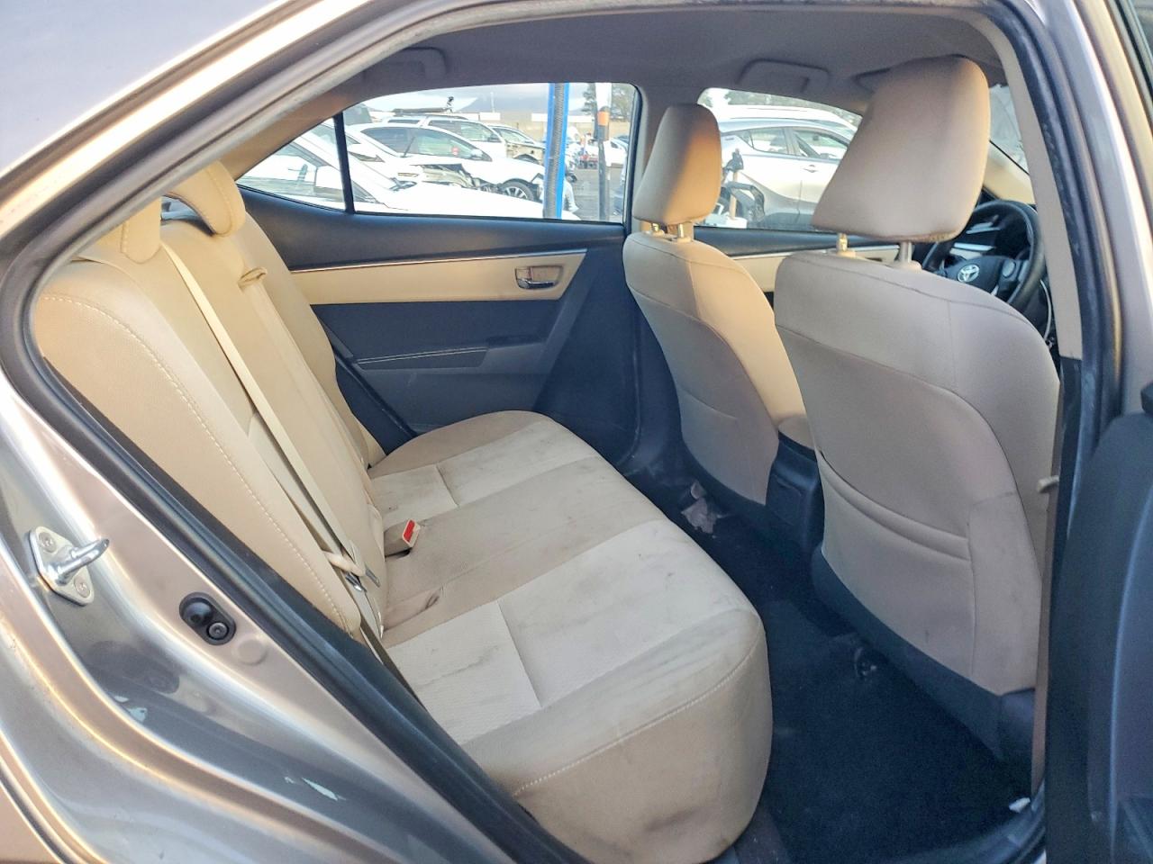 2016 TOYOTA COROLLA L photo 10