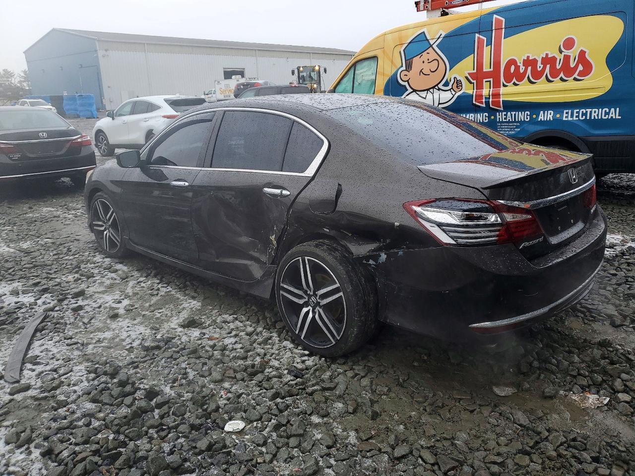 2016 HONDA ACCORD SPORT photo 2