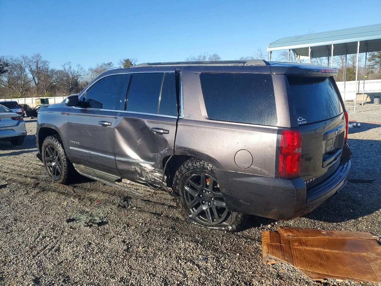 2015 CHEVROLET TAHOE K1500 LT photo 2