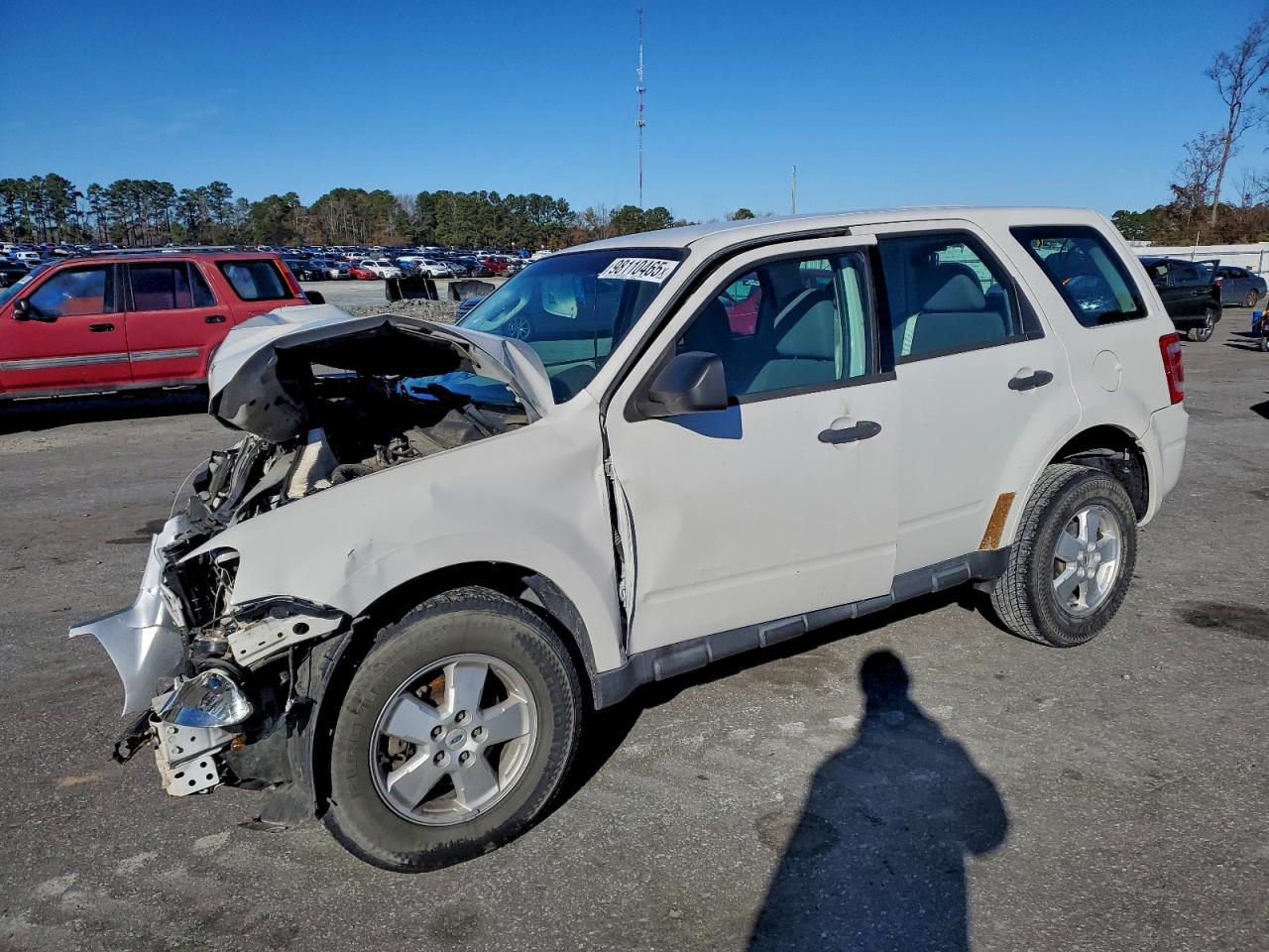 2011 FORD ESCAPE