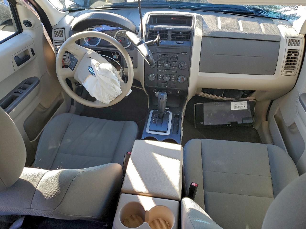 2011 FORD ESCAPE XLS photo 8