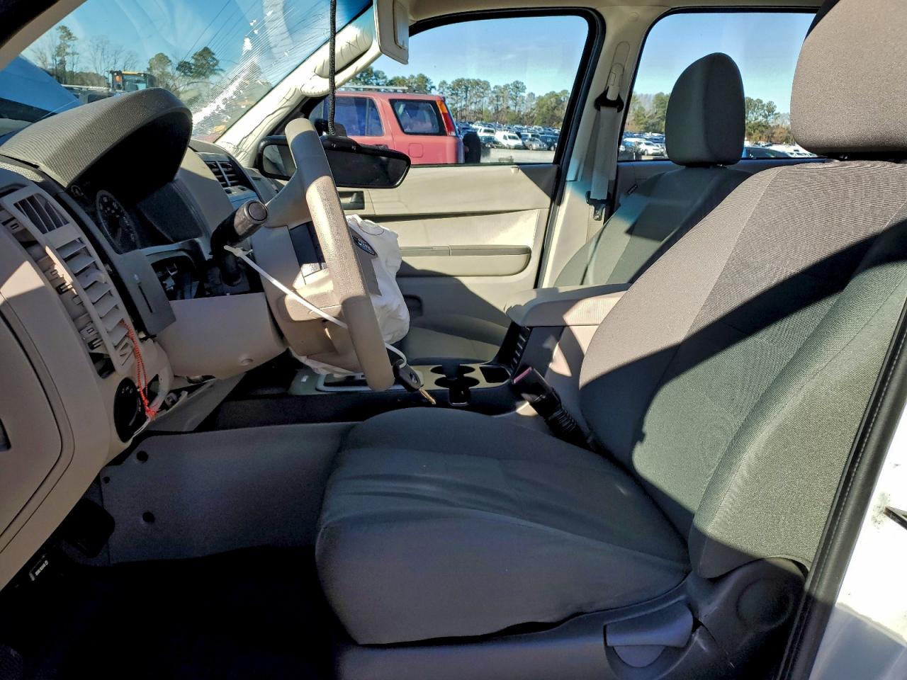 2011 FORD ESCAPE XLS photo 7