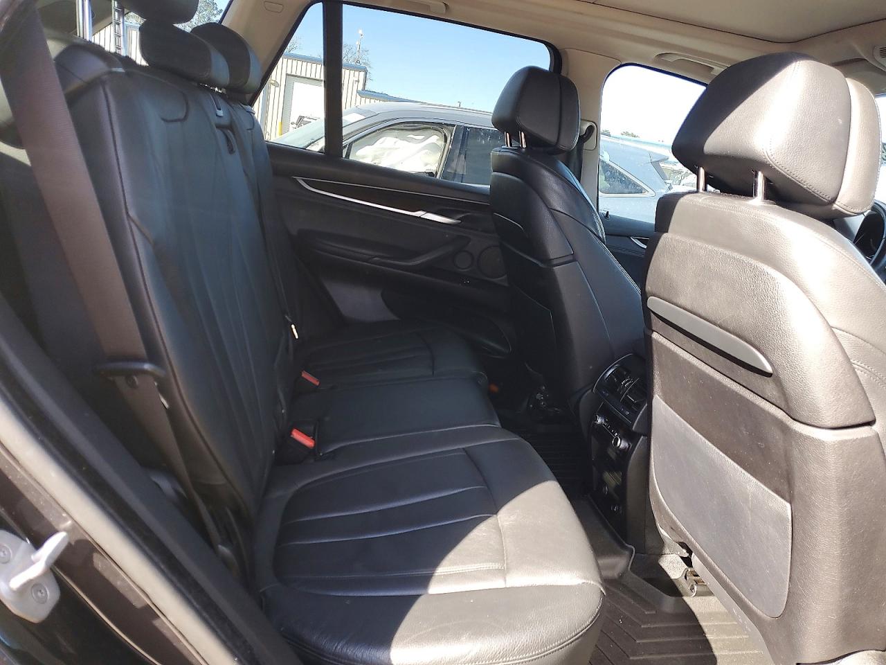 2015 BMW X5 XDRIVE35I photo 11
