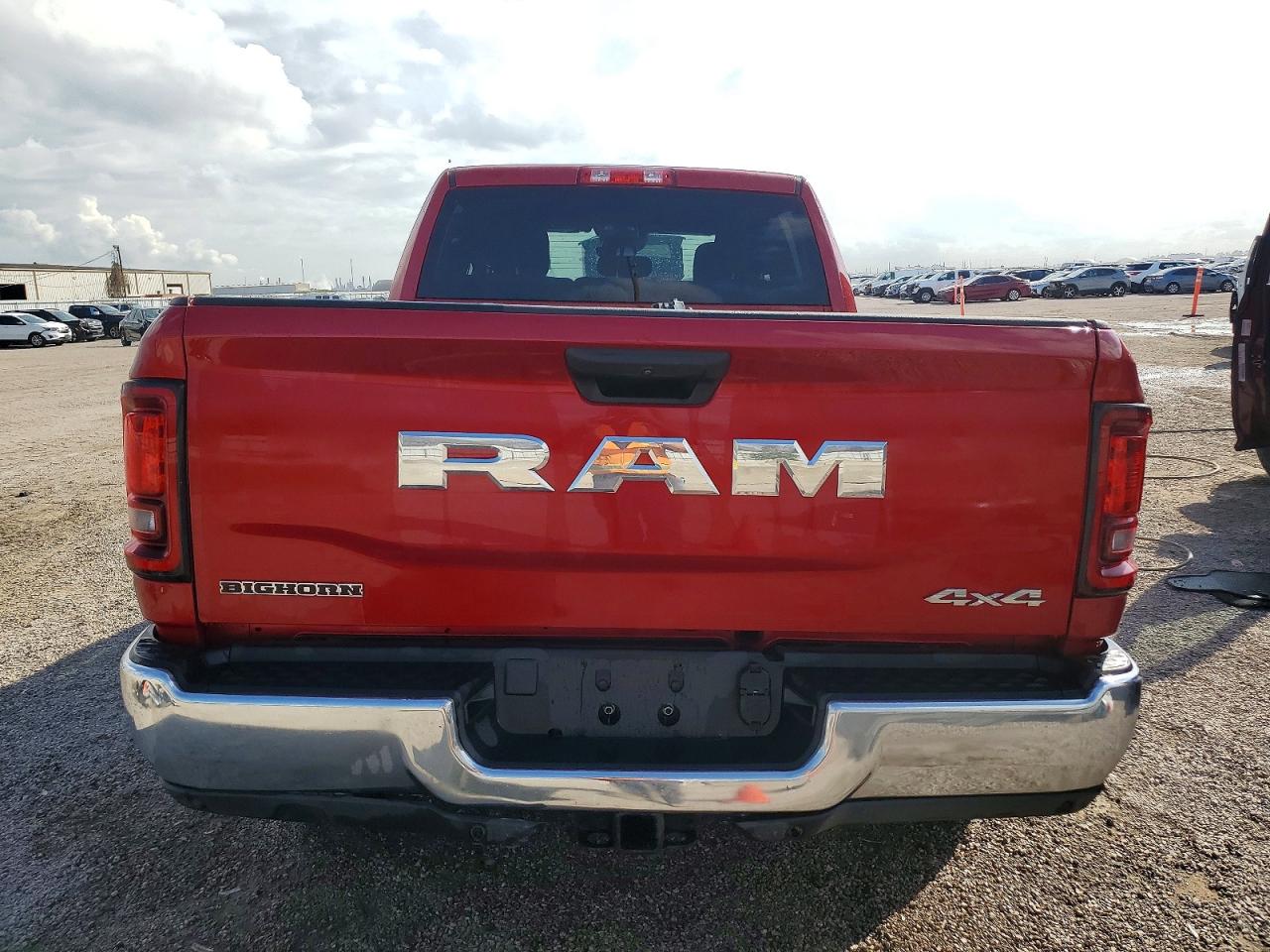 2026 RAM 2500 BIG HORN photo 6
