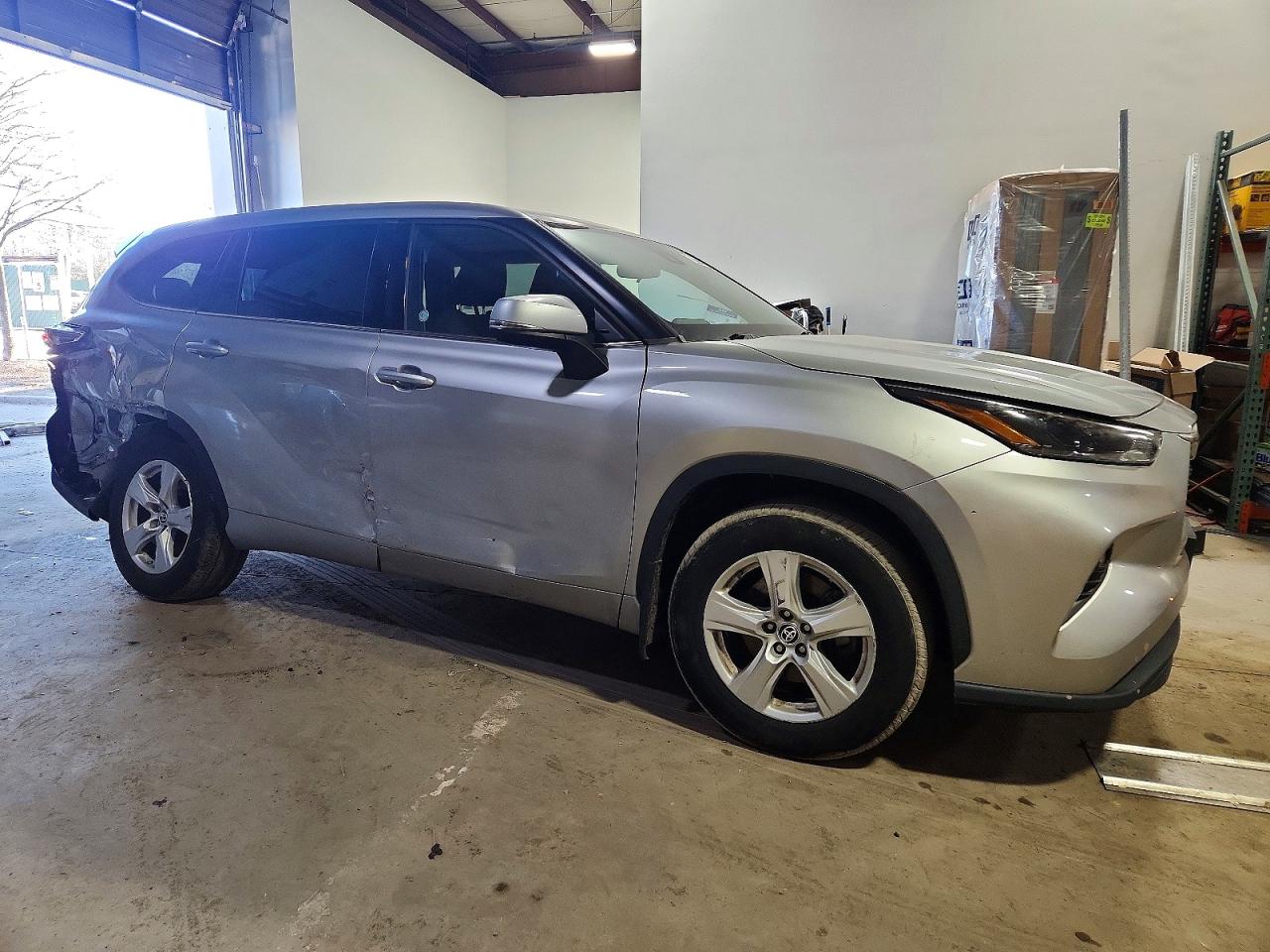 2021 TOYOTA HIGHLANDER L photo 4