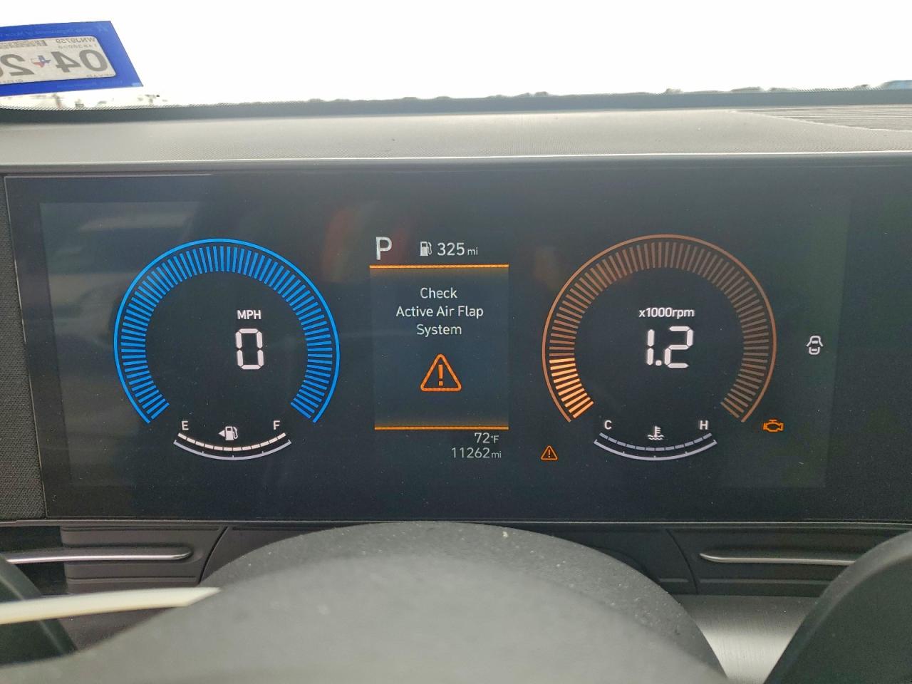 2025 HYUNDAI KONA SEL photo 9