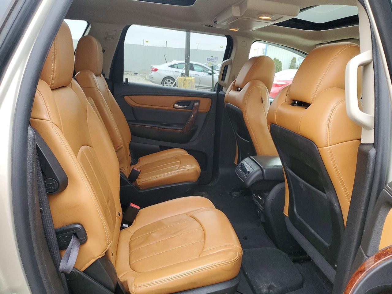 2014 CHEVROLET TRAVERSE LTZ photo 11