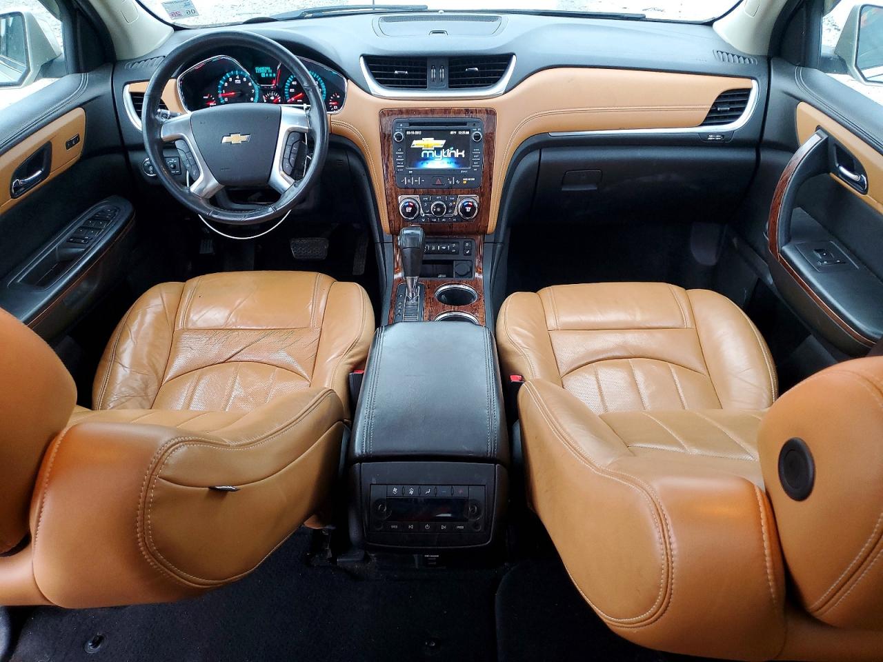 2014 CHEVROLET TRAVERSE LTZ photo 8