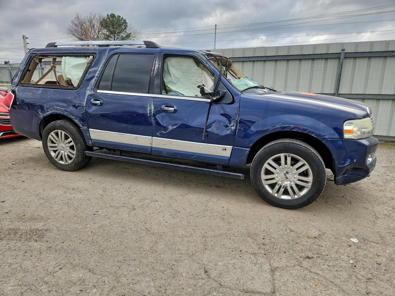 2010 LINCOLN NAVIGATOR L photo 4