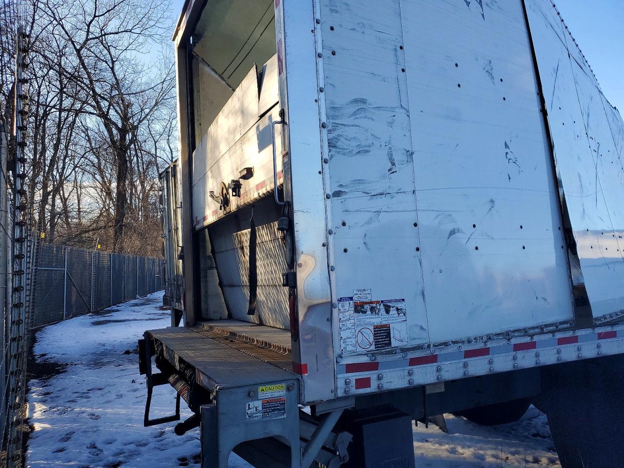 2018 FREIGHTLINER BUSINESS CLASS M2 BOX TRUCK photo 6