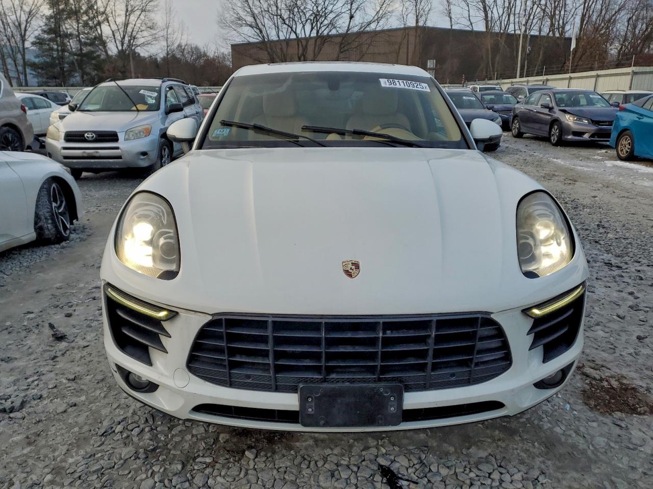 2015 PORSCHE MACAN S photo 5