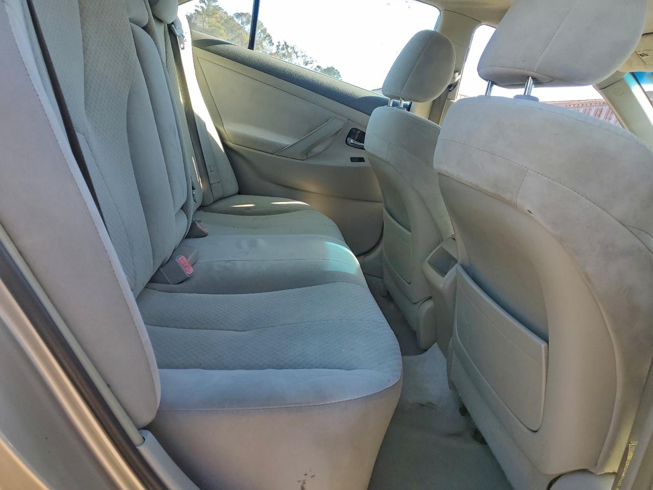 2009 TOYOTA CAMRY BASE photo 10