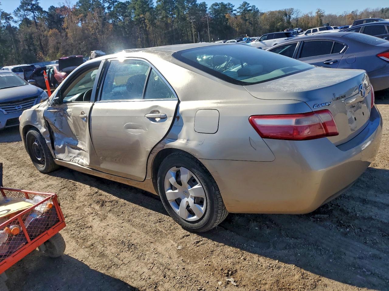 2009 TOYOTA CAMRY BASE photo 2