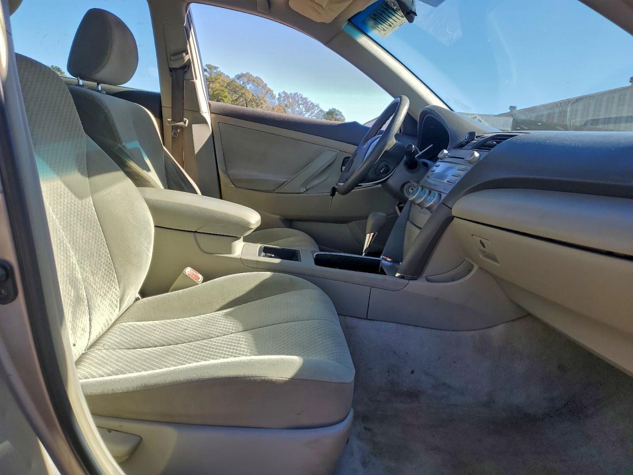 2009 TOYOTA CAMRY BASE photo 7