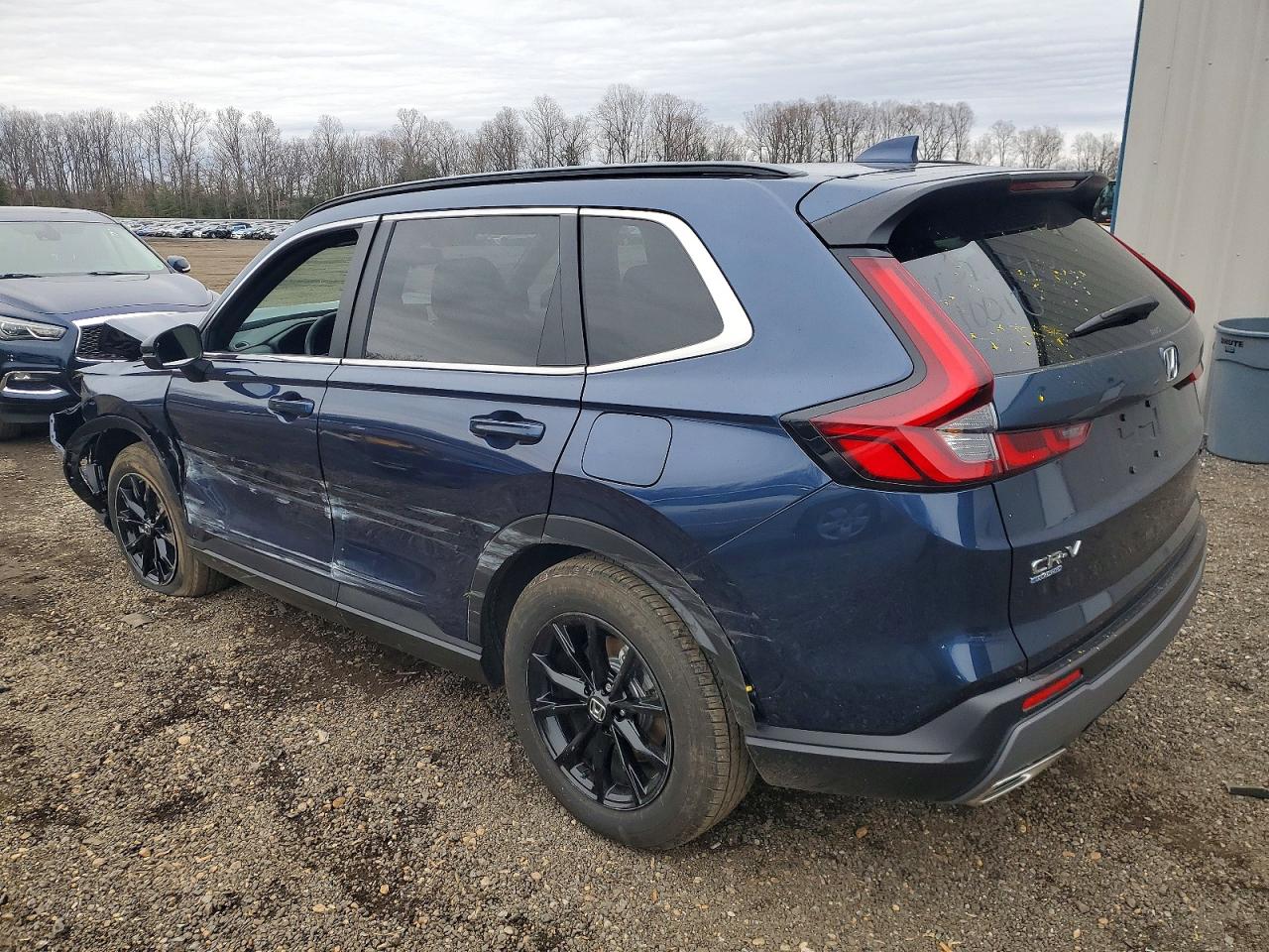 2025 HONDA CR-V SPORT photo 2