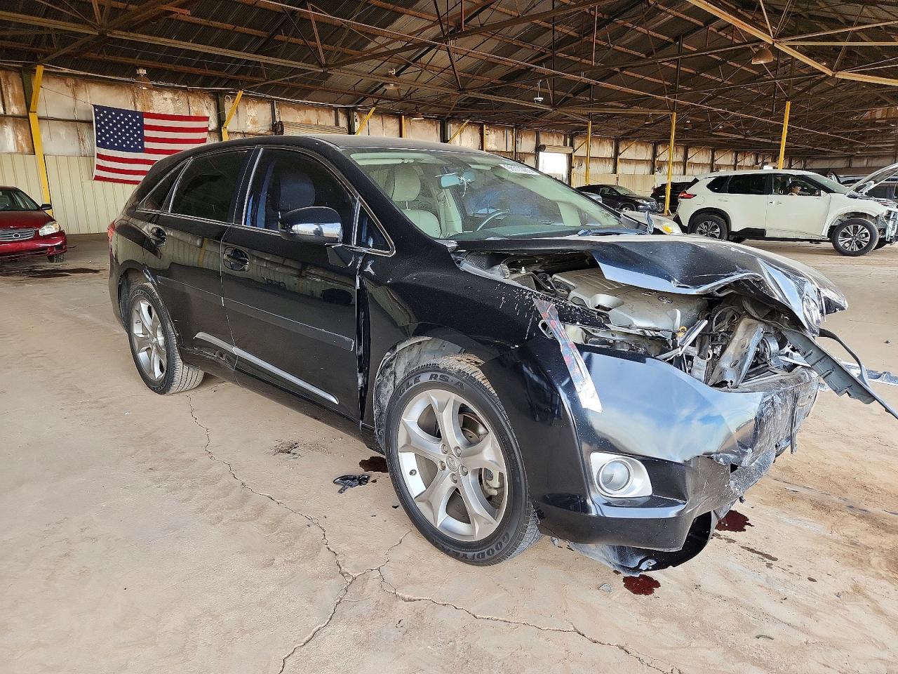 2010 TOYOTA VENZA photo 4