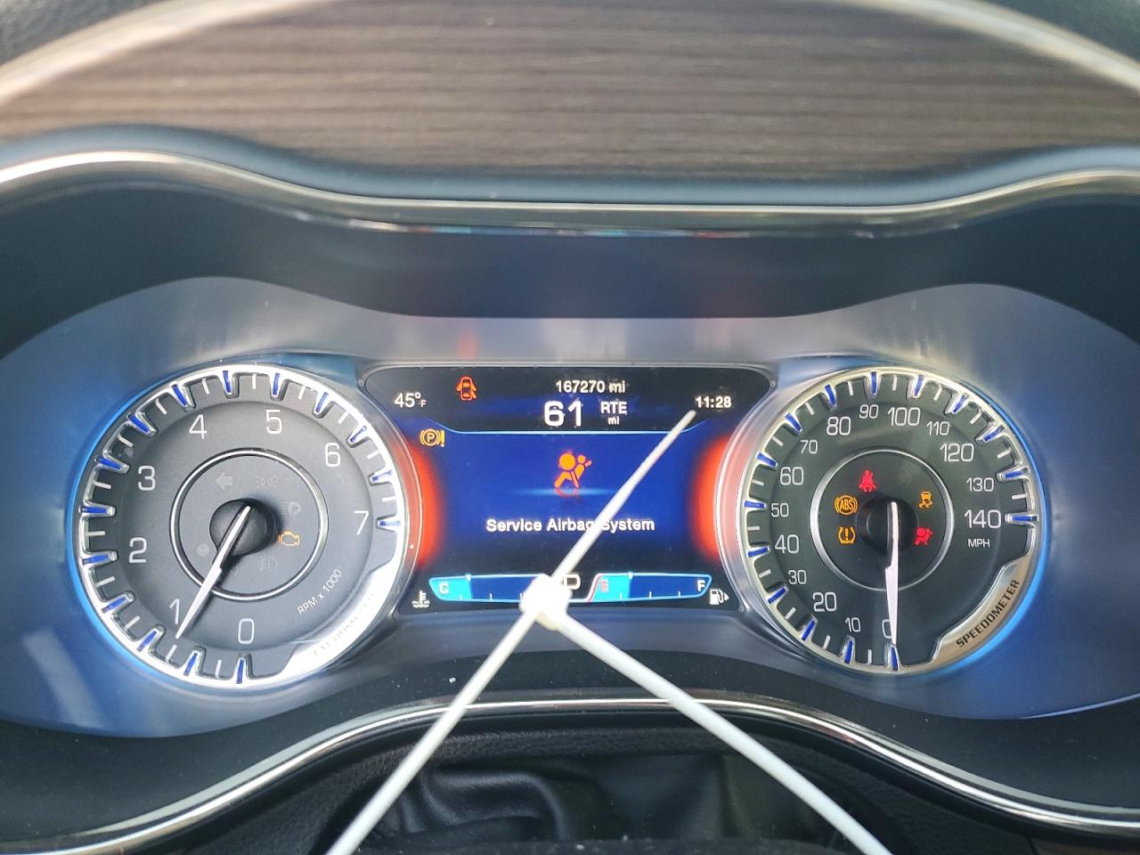 2015 CHRYSLER 200 C photo 9