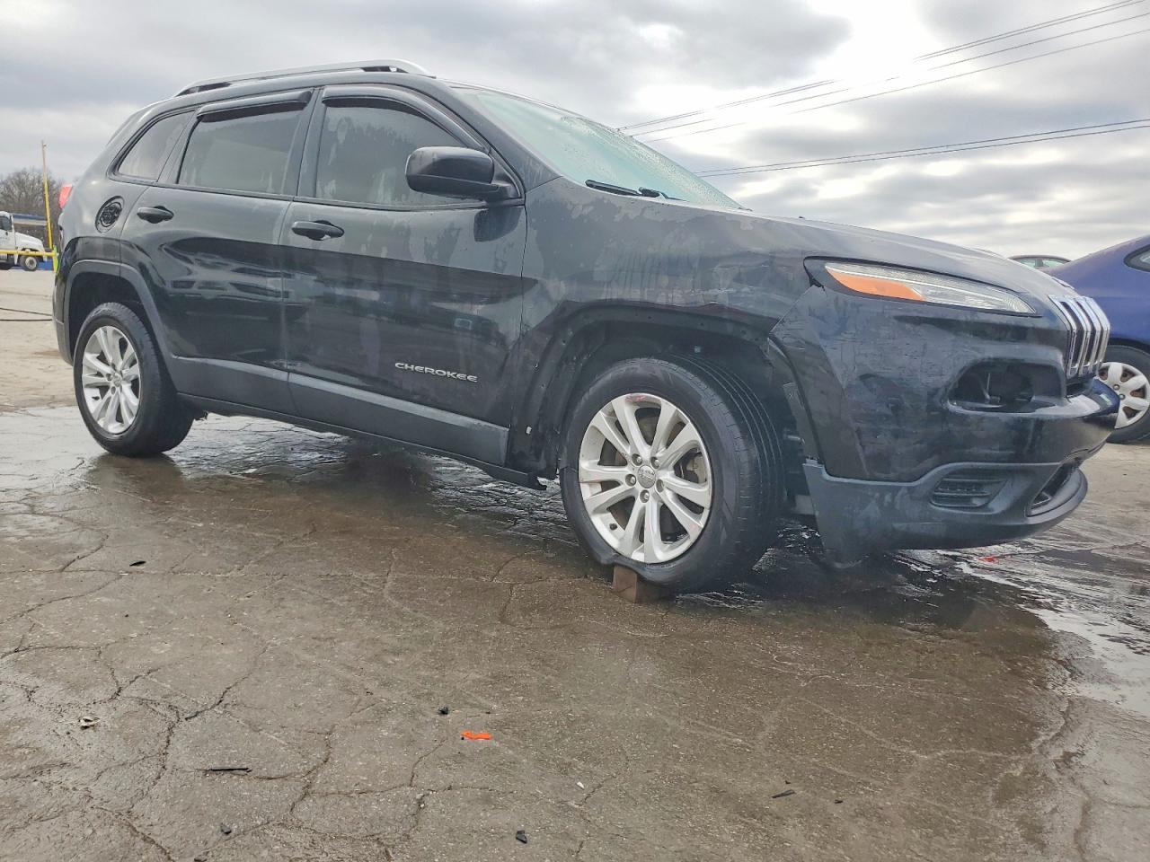 2015 JEEP CHEROKEE SPORT photo 4