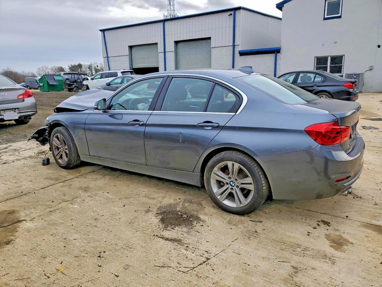 2017 BMW 330 XI photo 2